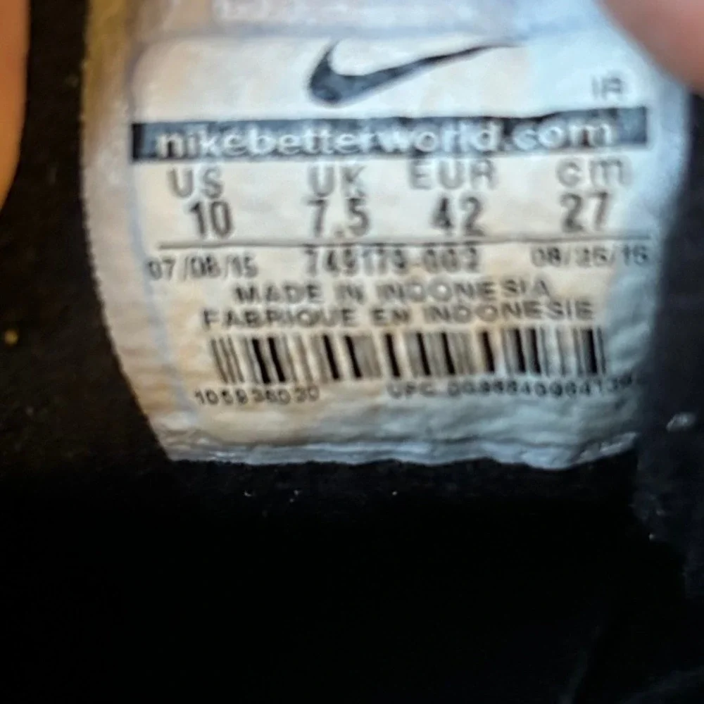 Nike Air‎ Monarch IV Sneakers Mens Size 10 Black Athletic Shoes Gym Workout